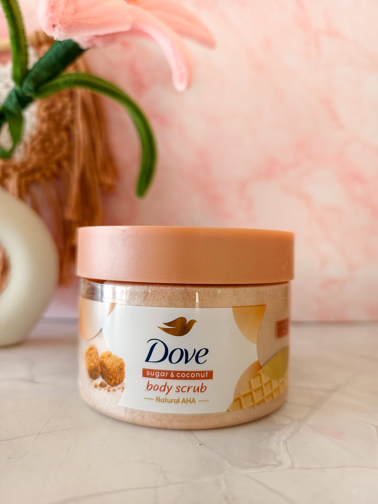 Dove Body Scrub Sugar & Coconut