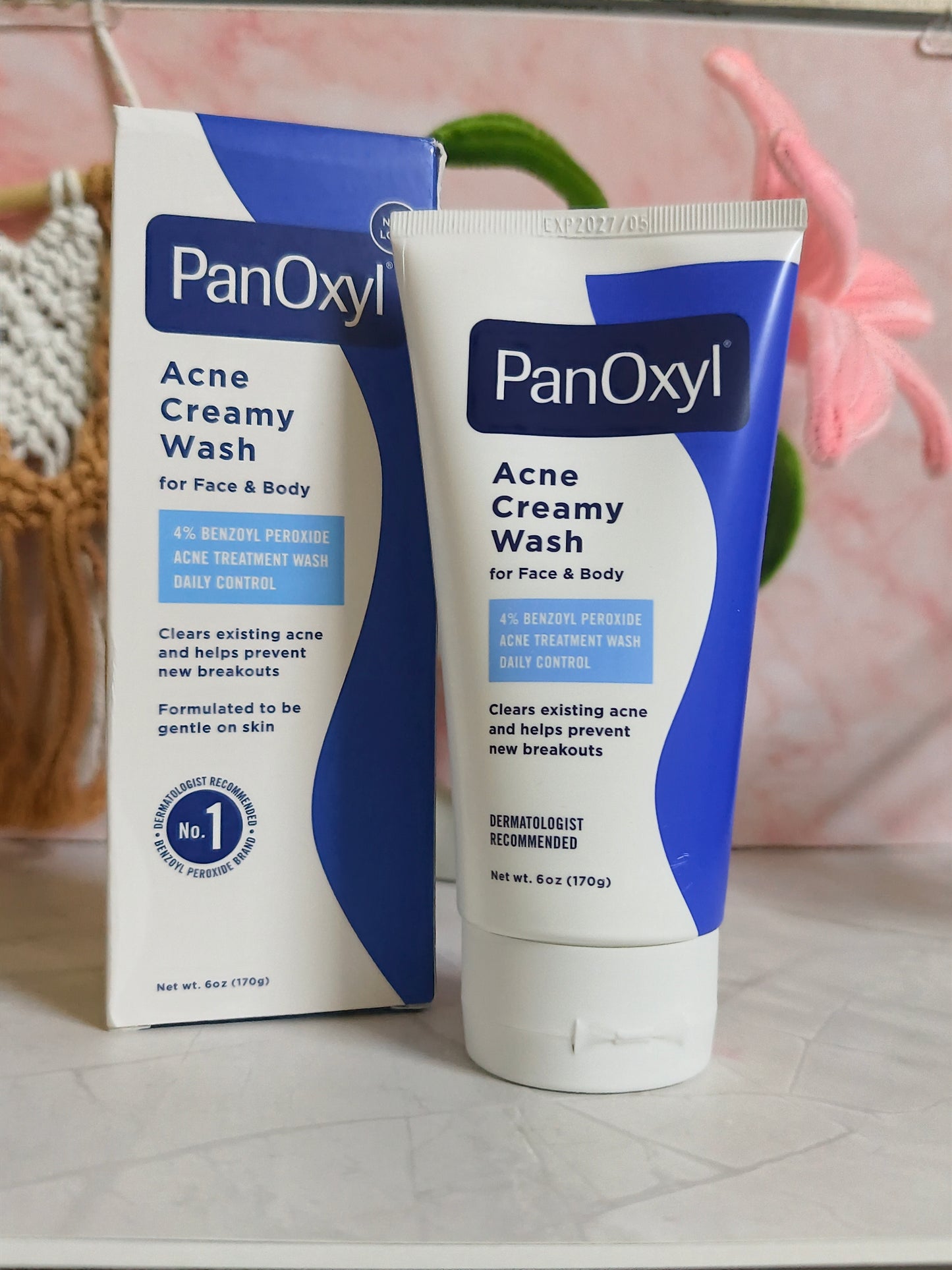PanOxyl Acne Creamy Wash